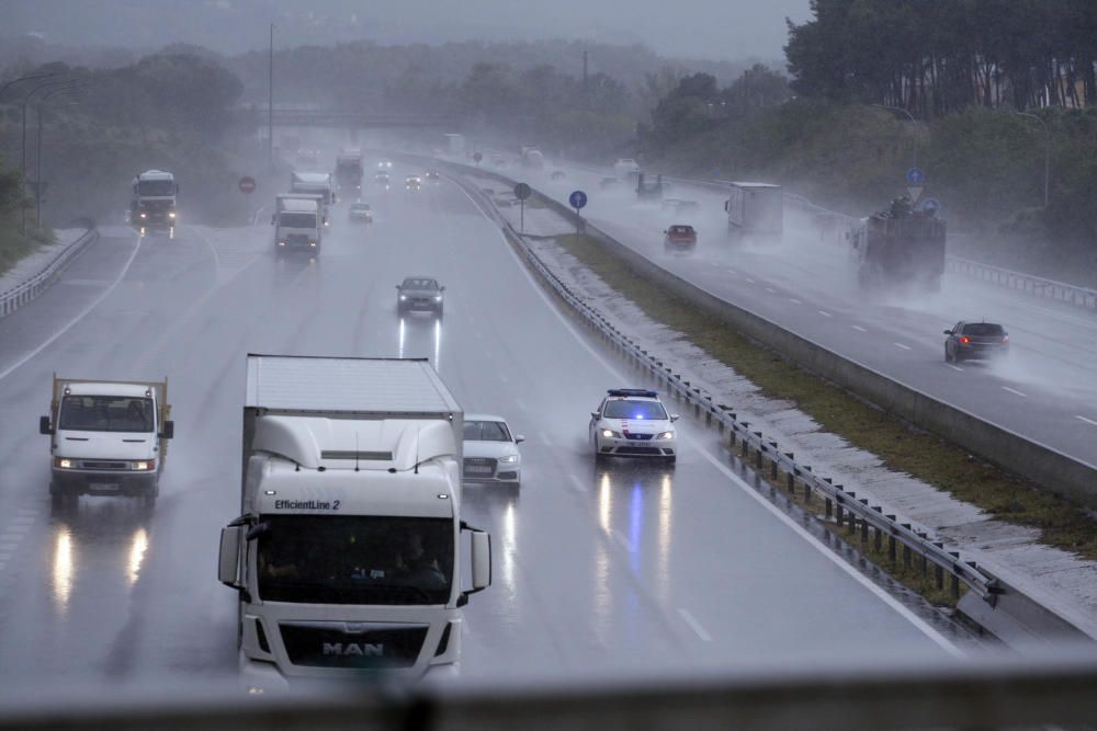 Autopista AP7 al seu pas per Girona