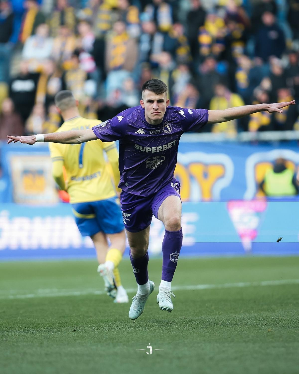 Bazdar celebra su gol con el Jagiellonia este domingo.