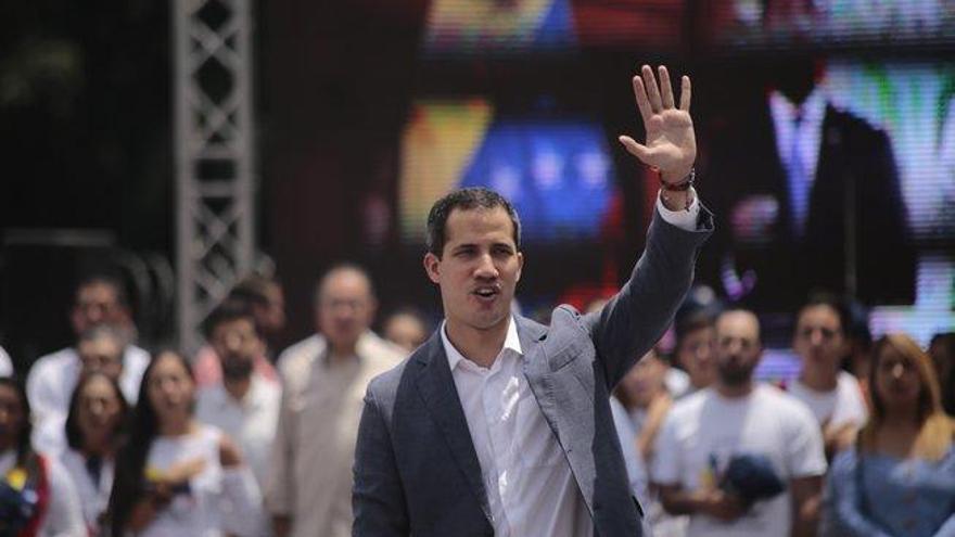 Guaidó celebra el &#039;triunfo de la democracia en España&#039; y manda mensaje al PSOE