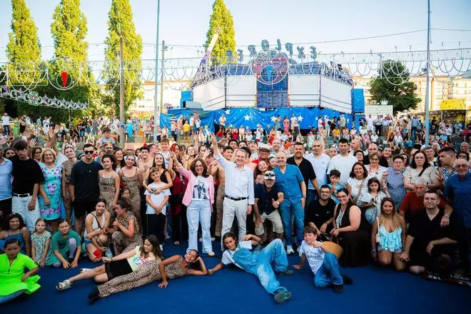 Coia celebra sus fiestas con música, atracciones y mucho calor