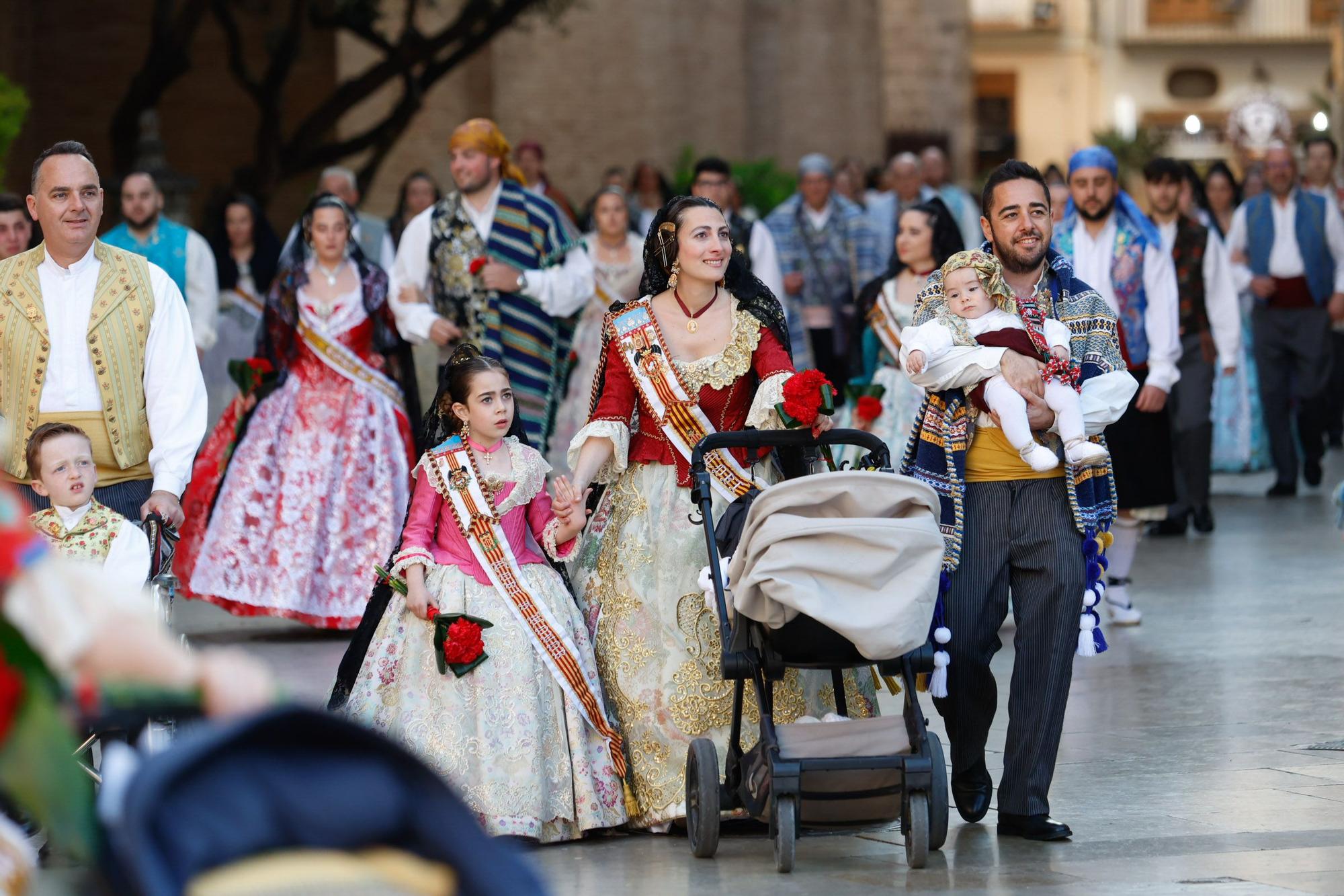 Búscate en el primer día de la Ofrenda en la calle San Vicente entre las 17:00 y las 18:00