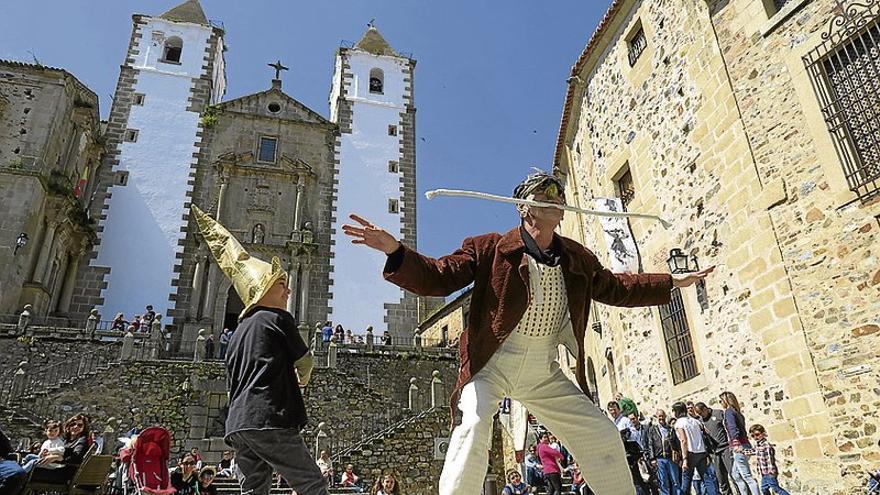 Ornitólogos piden recuperar el parque del Príncipe de Cáceres para el festival de las aves