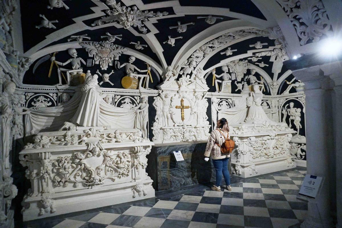 La cripta barroca de la Victoria, en Málaga, abierta al público