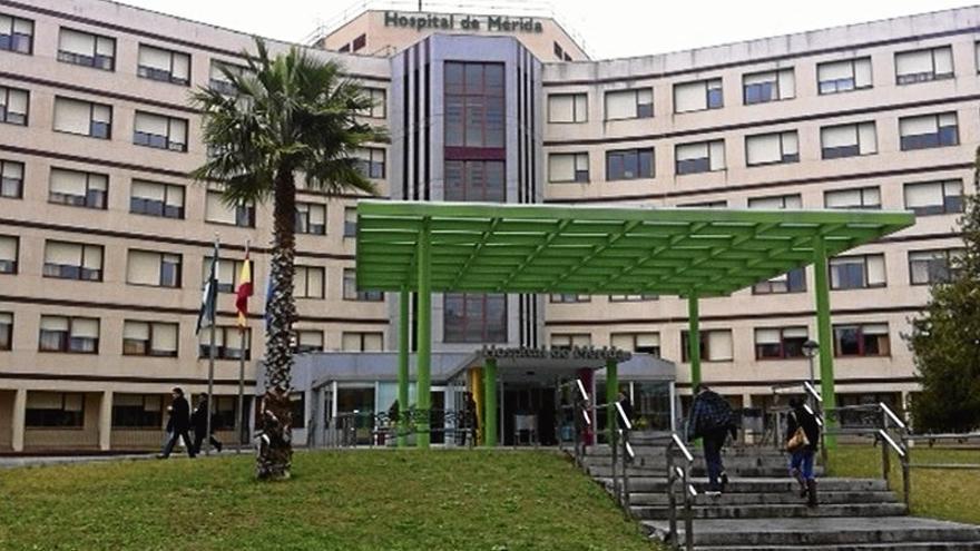 El Ayuntamiento de Mérida trabaja para evitar el mal estacionamiento en el hospital