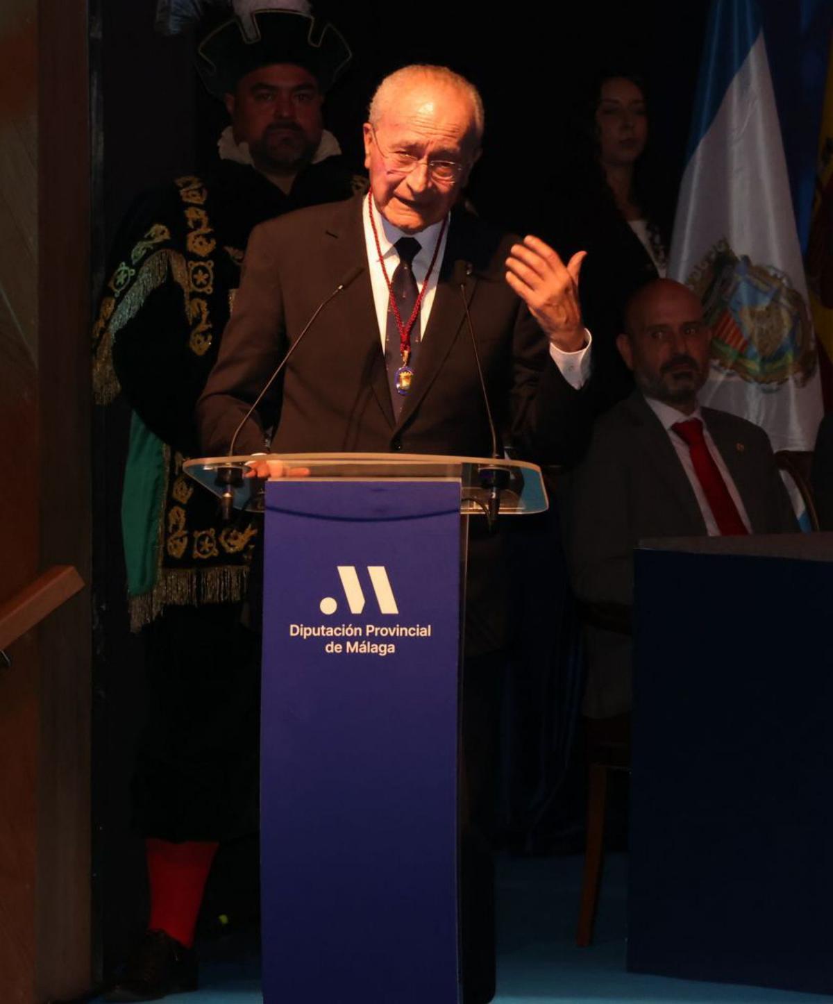 Salado reclama el tren litoral, mejorar el del Guadalhorce y ampliar la A-357