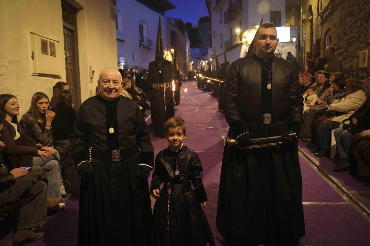 Las imágenes que dejó la Procesión de Viernes Santo en Sagunt