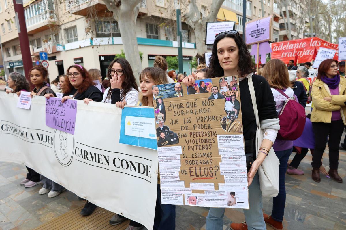 Las imágenes de la manifestación del 8M en Murcia Las imágenes de la manifestación del 8M en Murcia