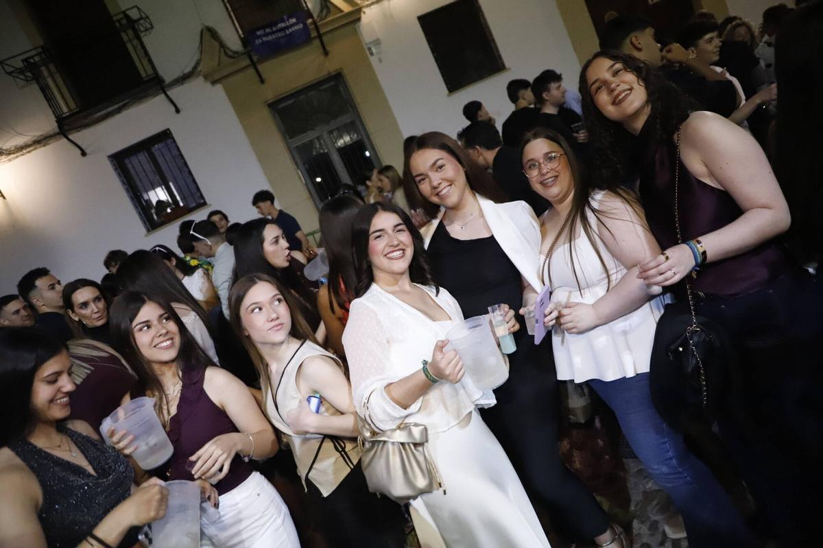 Noche de ‘juernes’ en las Cruces de Córdoba