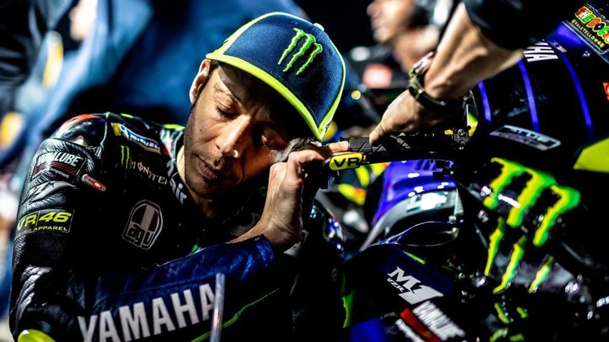 Rossi vuelve al Mundial con su futuro en el aire