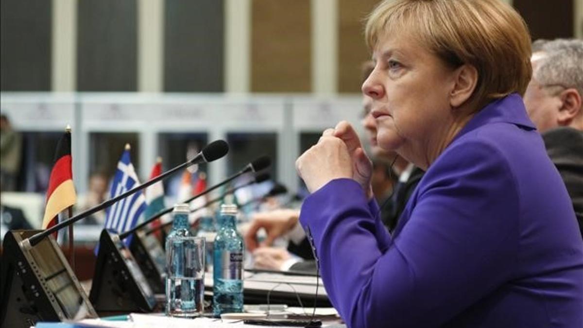 Angela Merkel asiste a una reunion de la Cumbre  ASEM  Asia-Europa hoy