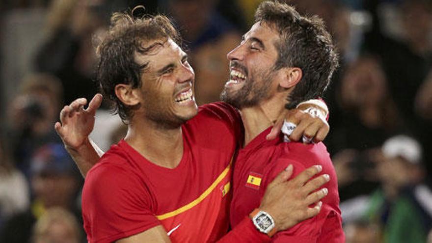 La pareja española formada por Nadal y López.