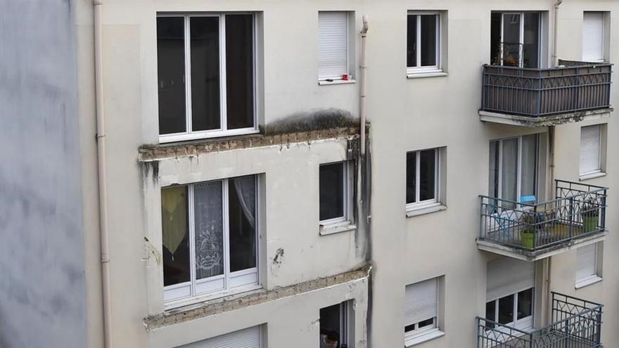 Cuatro personas fallecen en Francia tras derrumbarse un balcón