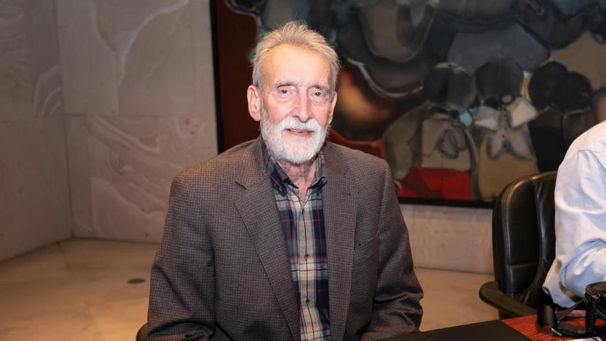 Canary Islands Posthumously Award Gold Medal to Educator Antonio López Bonillo
