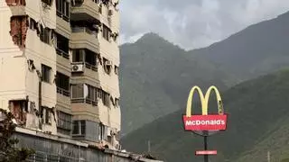 Sanitarios de Alicante en la zona cero del terremoto de Venezuela: «Hay historias muy duras de personas que han perdido a toda su familia»