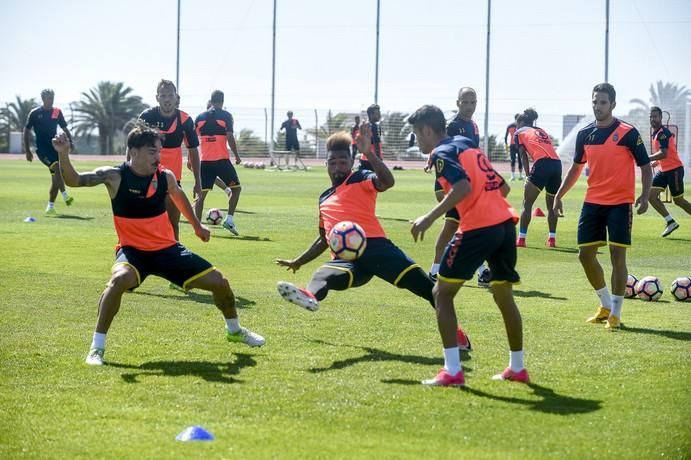 ENTRENAMIENTO UD LAS PALMAS 030517