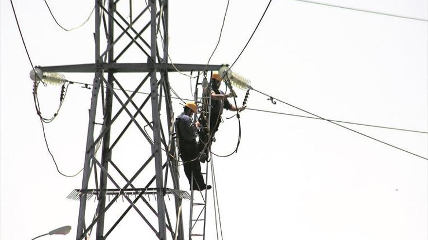 Los robos de luz van a más y ya se detectan ocho al día en Castellón