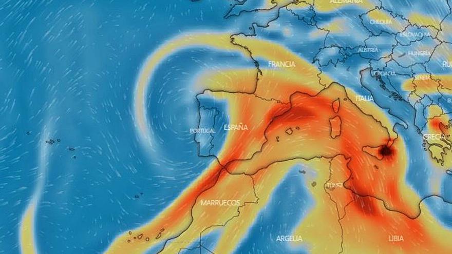 El núvol de sofre generat pel volcà en erupció a Canàries arribarà avui a Girona