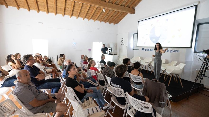 Las imágenes de la jornada &quot;Las Pitiusas y el mar&quot; en Ibiza