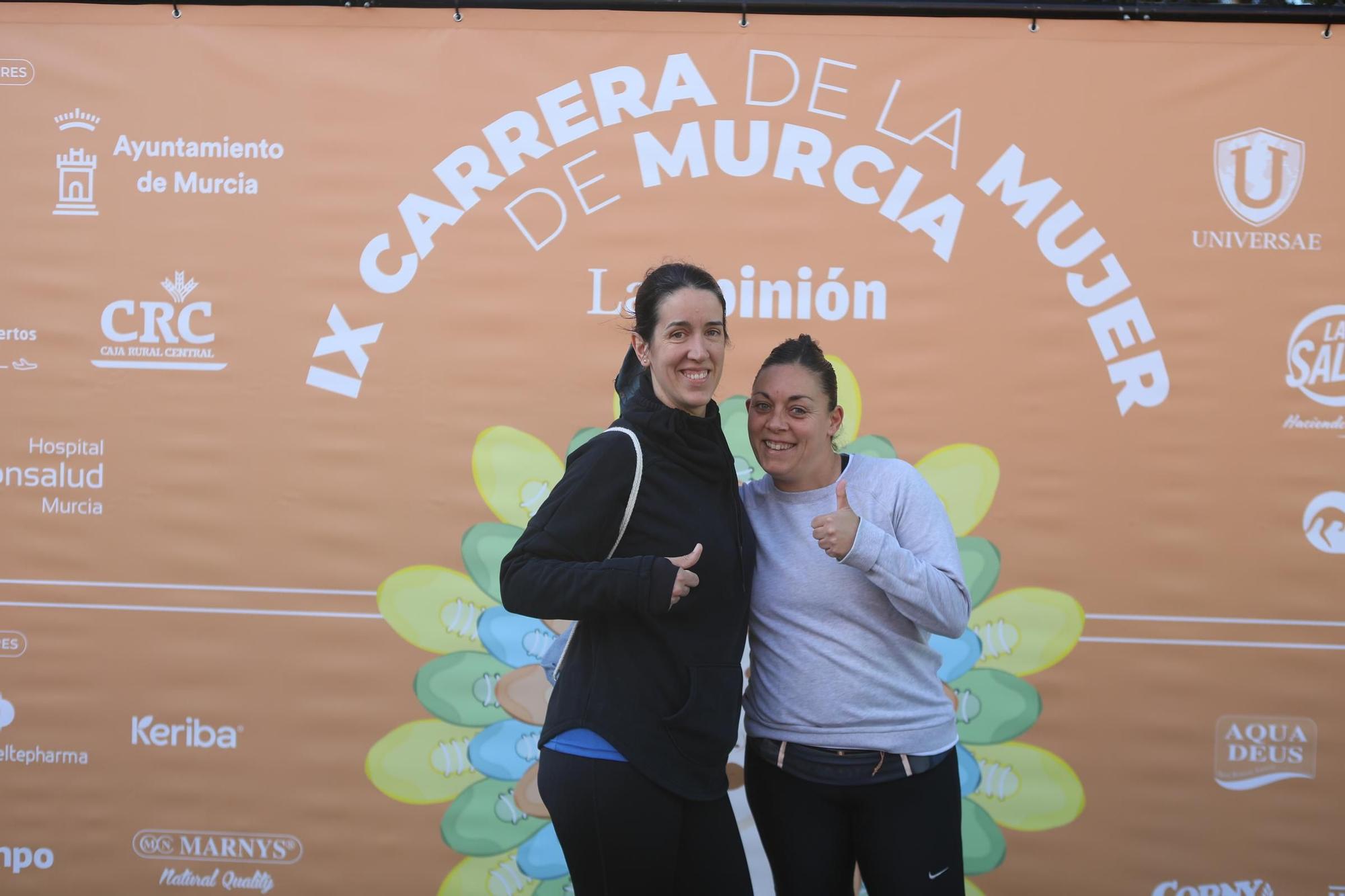 Carrera de la Mujer: así han posado las corredoras en el photocall antes de la salida