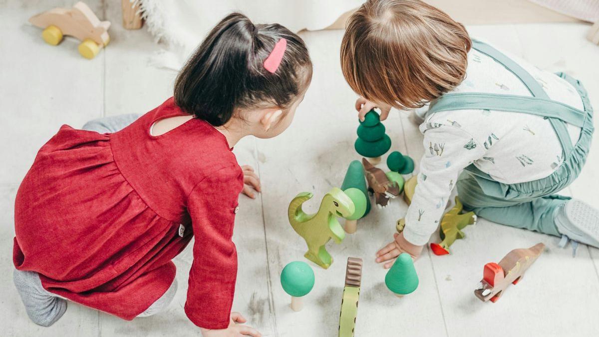 Juguetes por igual para niños y niñas.