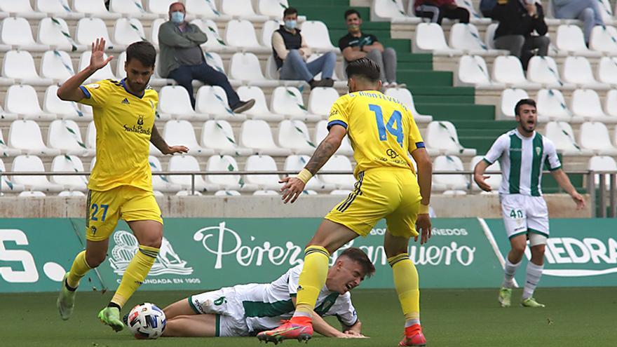 Las imágenes del Córdoba CF-Cádiz B