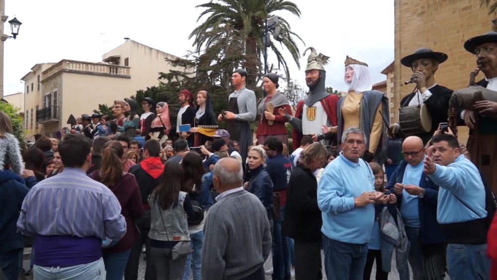 Los gegants toman las calles de Sant Llorenç