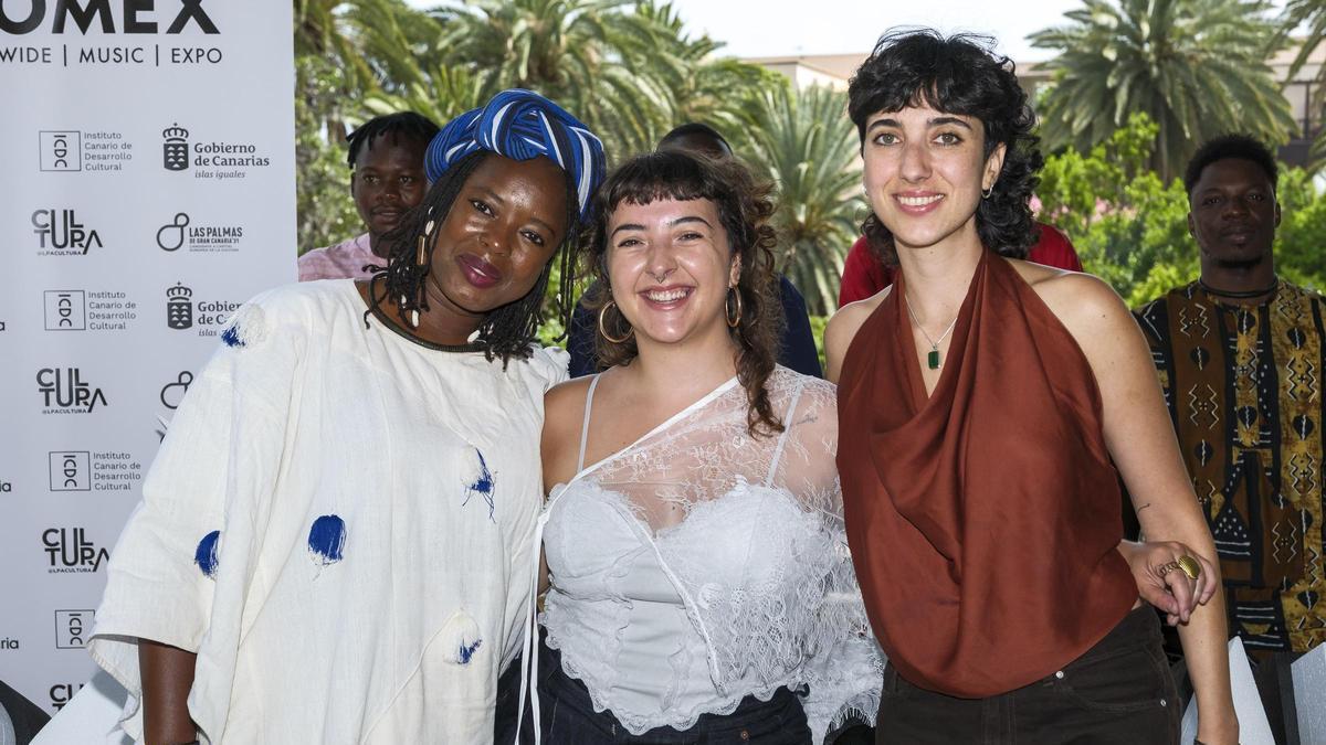 Virgine Dembelé de Mali y Lula Mora de Tenerife.