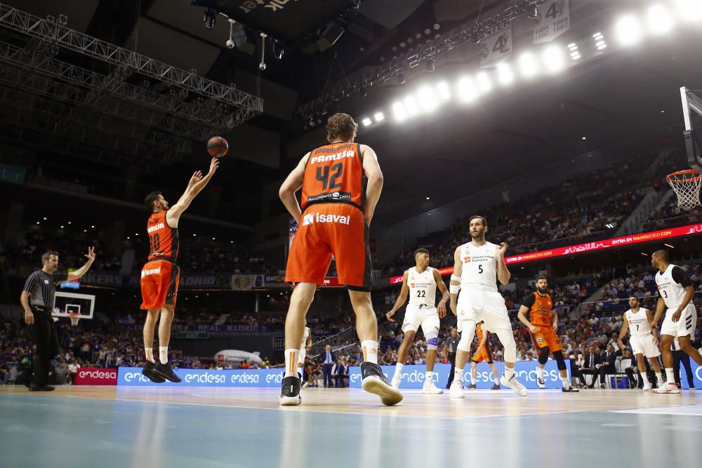 Segundo partido playoffs Real Madrid-Valencia Bask