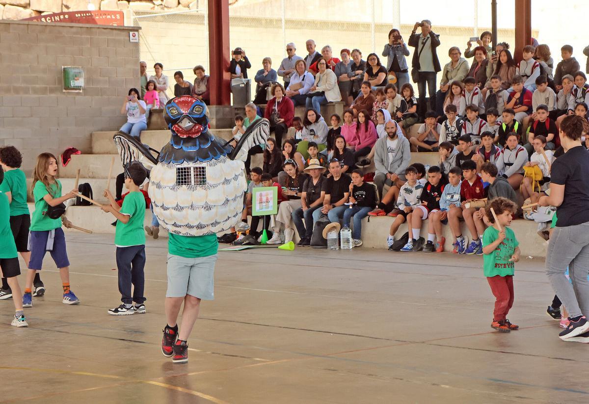 Imatges de la primera Trobada d'imatgeria escolar de l'Eix el Cardener Imatges de la primera Trobada d'imatgeria escolar de l'Eix el Cardener