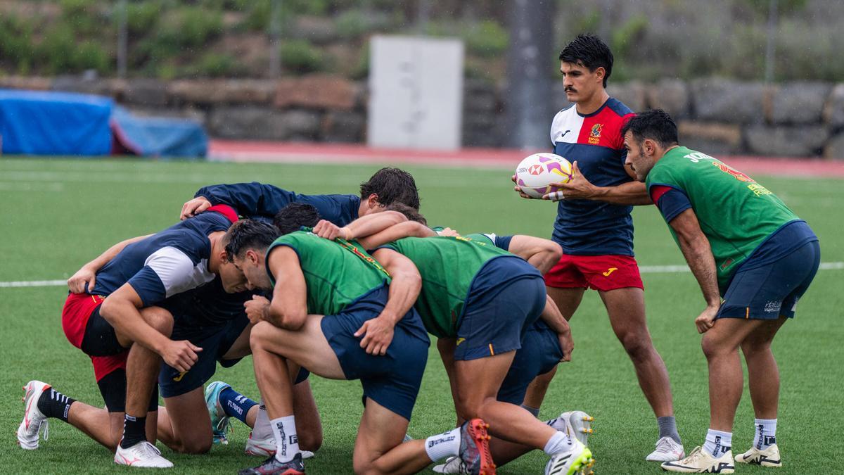 Entrenamiento del equipo de rugby 7 de la selección española antes de irse al torneo Preolímpico de Mónaco.