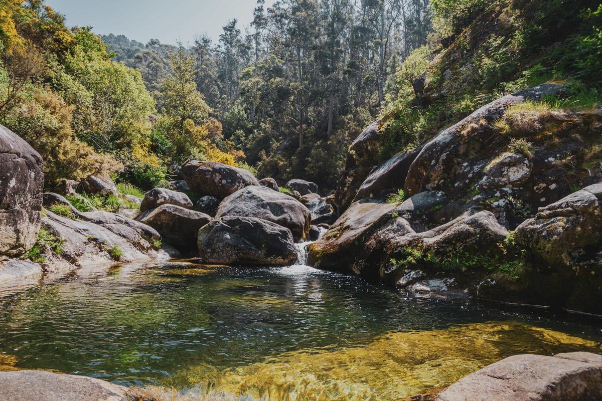 Piscinas naturais do río Pedras.