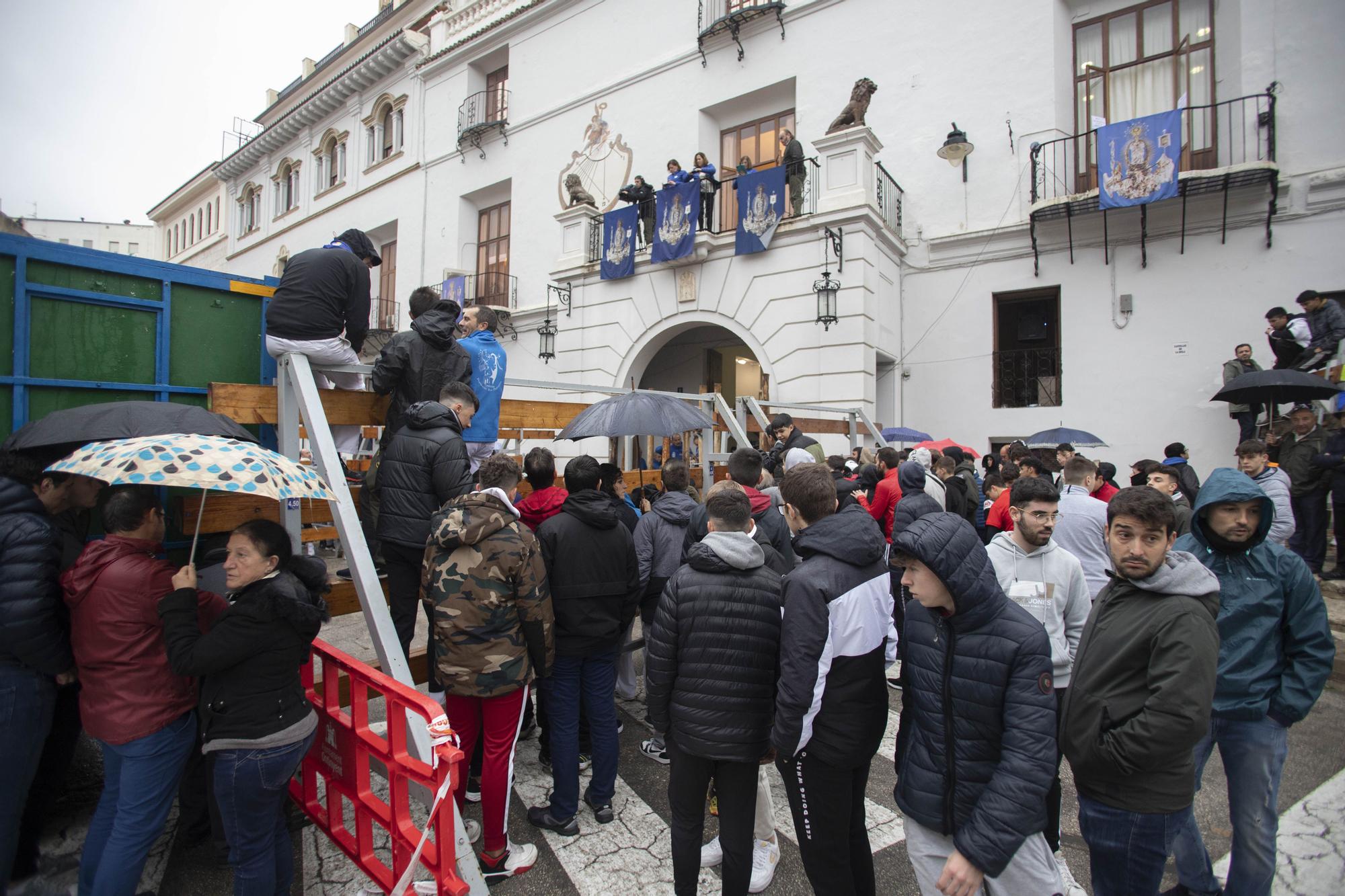 El "Bou en corda" vuelve al Pont Vell de Ontinyent