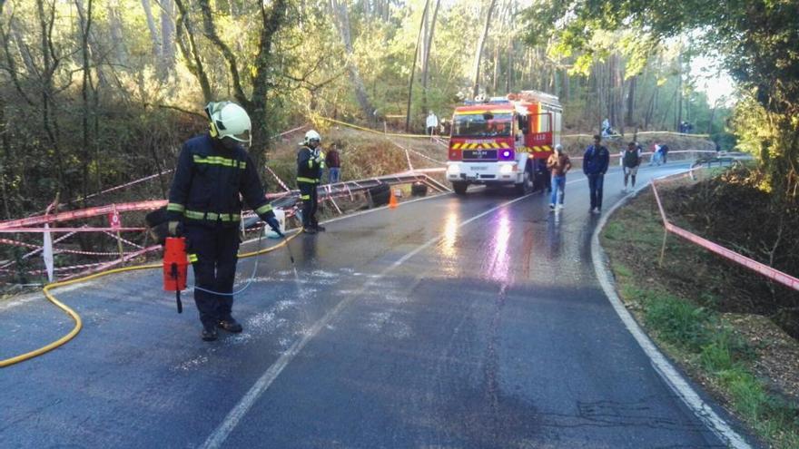 Emerxencias trabaja en estos momentos en la zona.