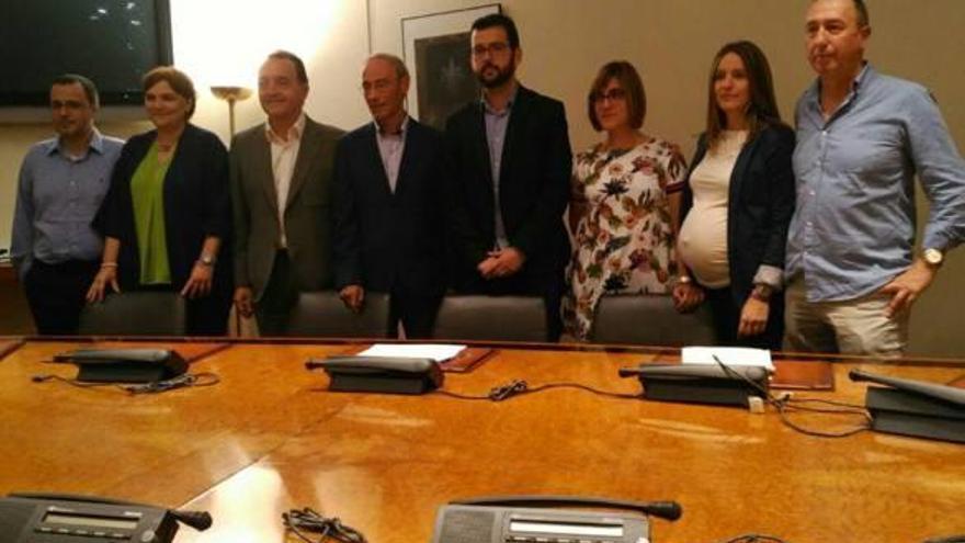 Los diputados valencianos en el Congreso refuerzan su alianza contra las cuentas sin el PP y Cs