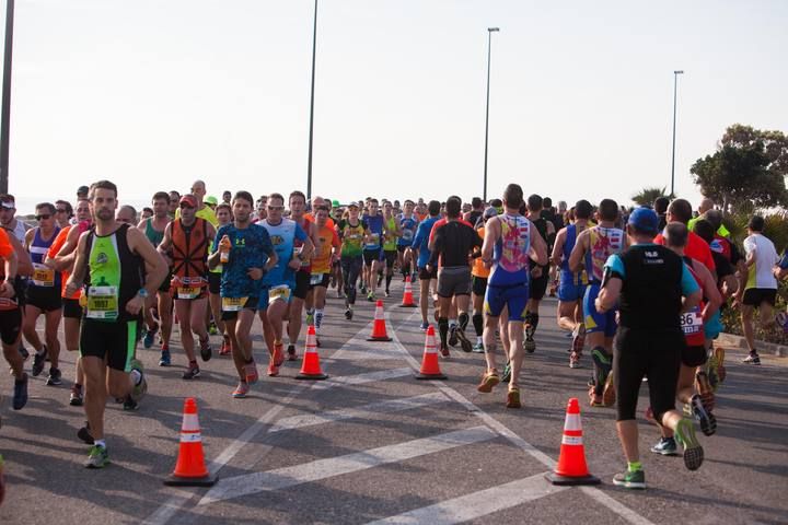 Morris Gachaga gana en Santa Pola pero no bate el récord