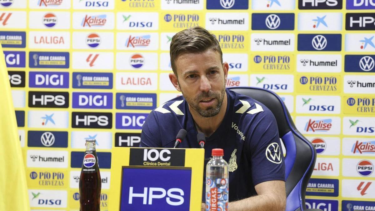 Luis García, hoy, en la sala de prensa de Barranco Seco.