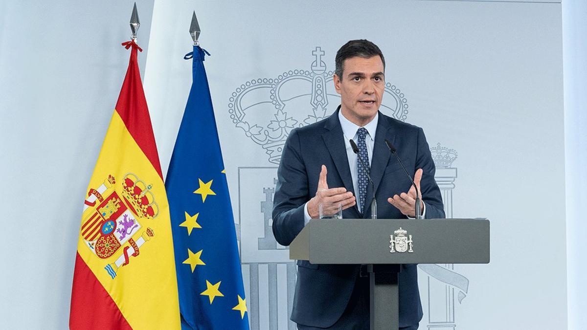 El presidente del Gobierno, Pedro Sánchez, durante la rueda de prensa en la que ha detallado el nuevo estado de alarma, este sábado