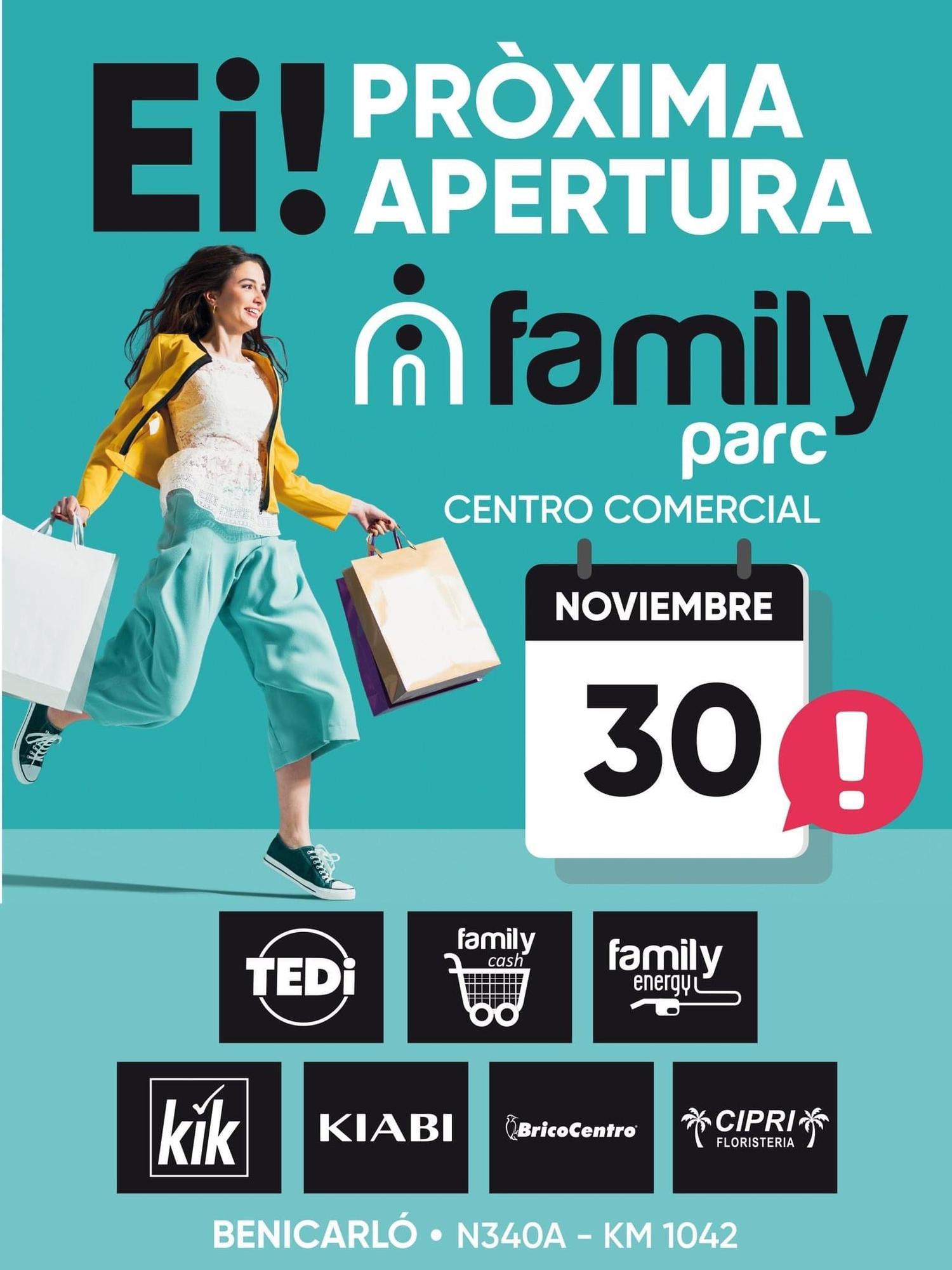 Cartel anunciador de la apertura del centro comercial de Benicarló.