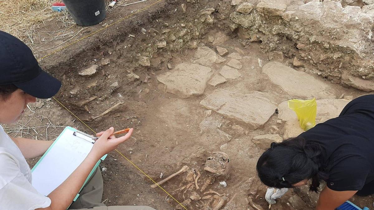 Uno de los individuos hallados en el enterramiento medieval de Lucus