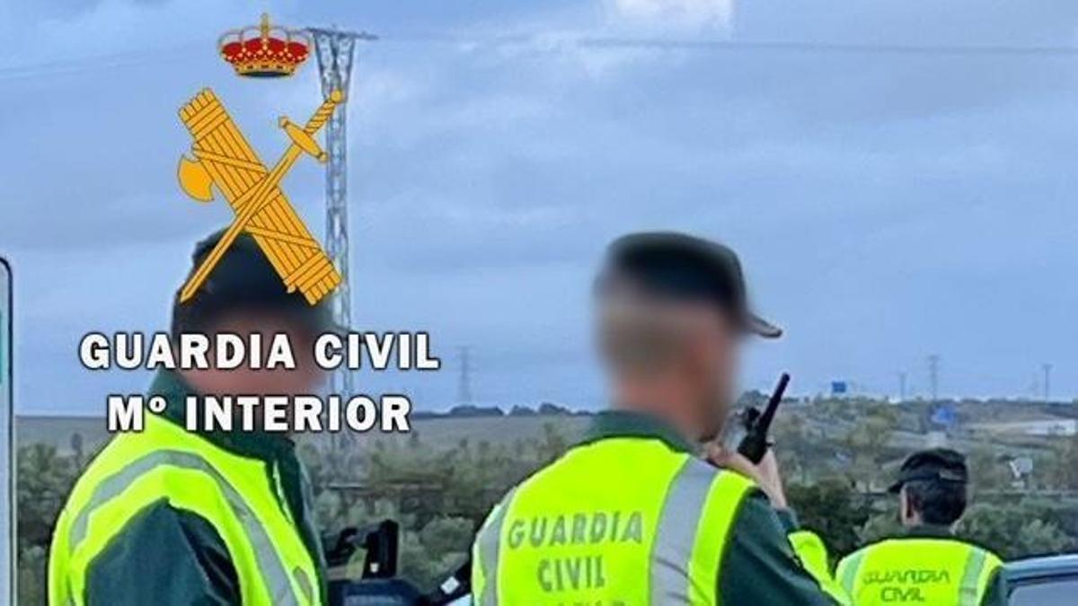 Agentes de la Guardia Civil.