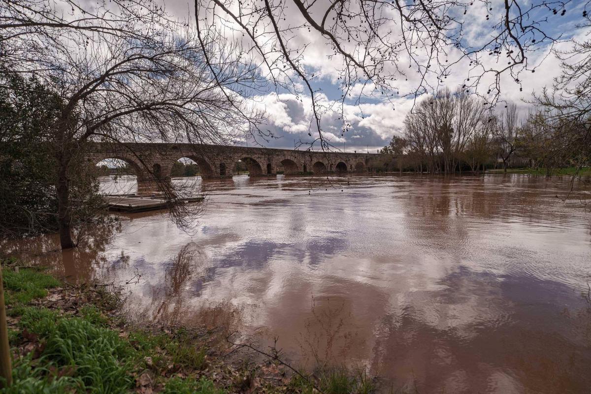 El Guadiana y el Puente Romano de Mérida: belleza pura
