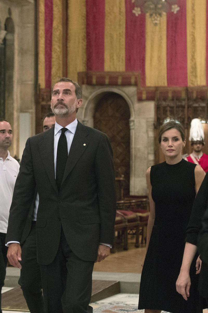 Los Reyes en el Ayuntamiento de Barcelona