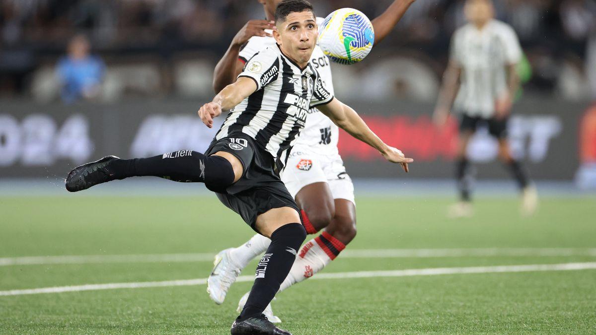 El venezolano Savarino es una de los futbolistas de referencia del Botafogo