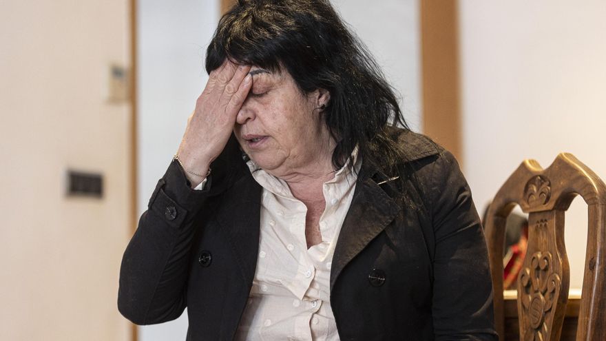 Toñi Montserrat, ciega y con un hijo menor, al borde del desahucio en Alicante