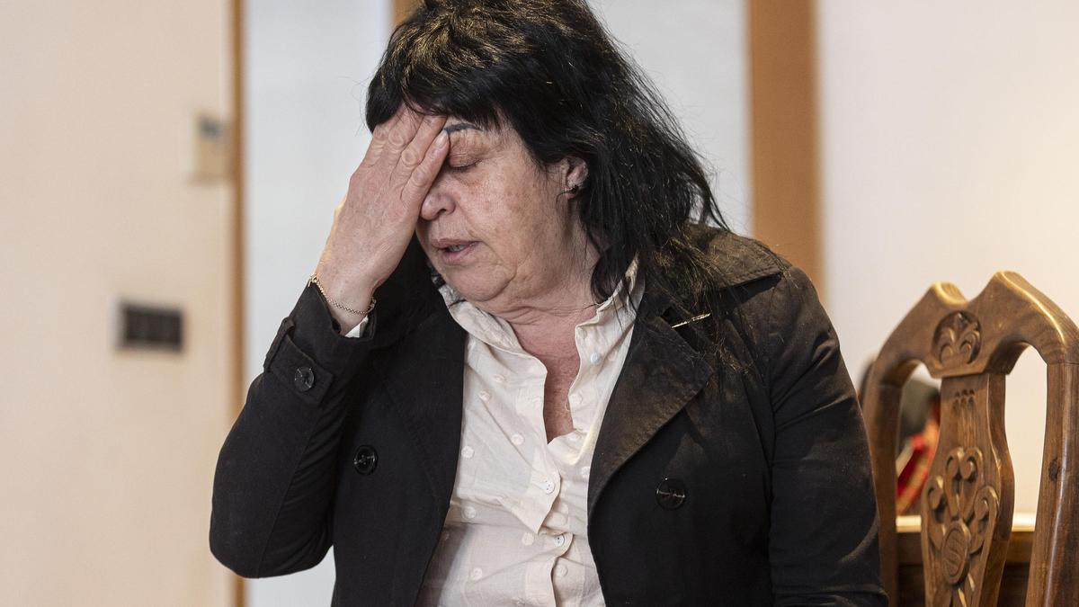 Toñi Montserrat, ciega y con un hijo menor, al borde del desahucio en Alicante