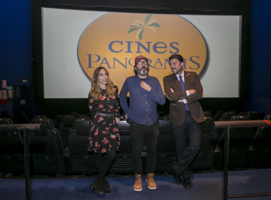 Proyección de la película Fishbone en los cines Panoramis de Alicante