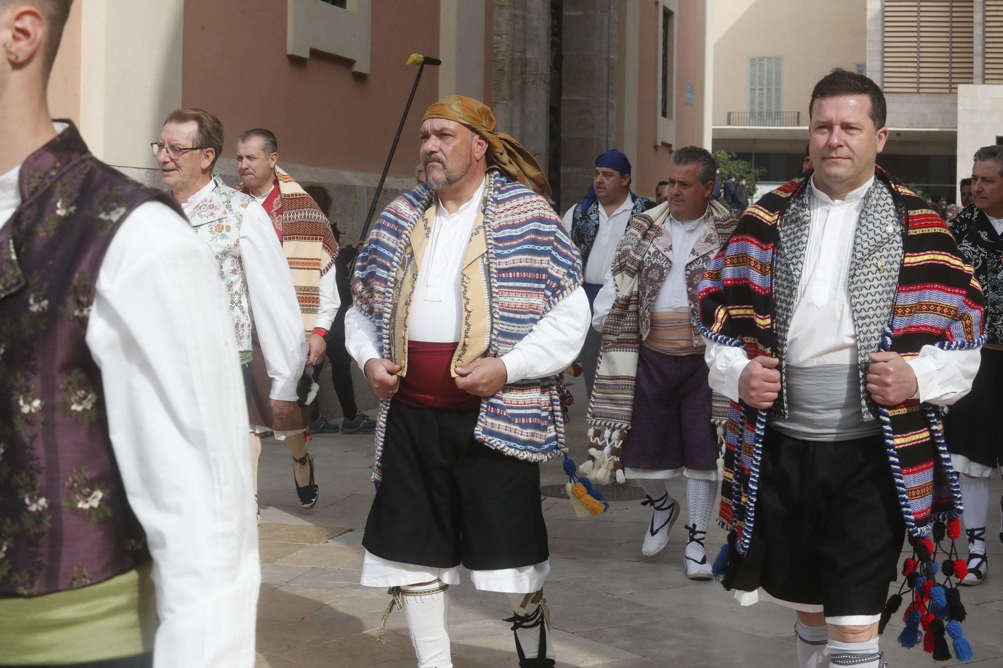 Búscate en el segundo día de ofrenda por la calle de la Paz (entre las 15:30 a las 17:00 horas)