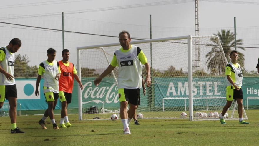 Imagen de un entrenamiento del Elche