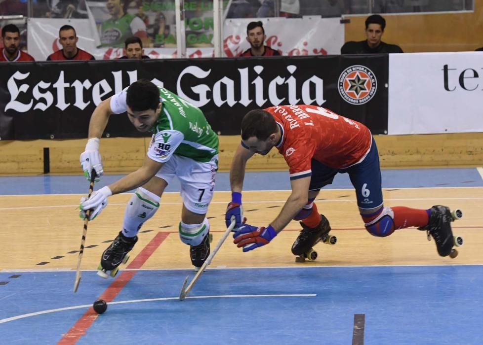 El Oliveirense supera al Deportivo Liceo en Riazor