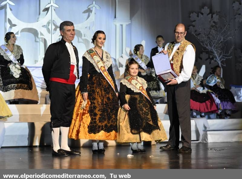 GALERÍA DE FOTOS -- La gaiata 11, Forn del Plà, presenta a sus madrinas en el Palau de la Festa